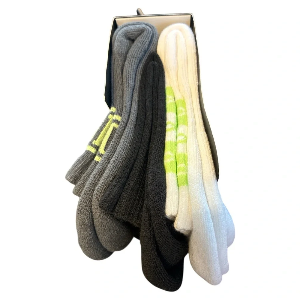 Under Armour UA 3-Marker youth cushioned mid crew socks size Small new